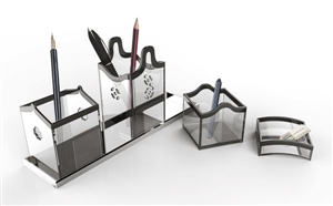 根据岭南建筑镬耳屋造型设计的耳屋笔筒.